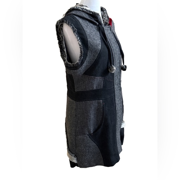 CoVelo Art To Wear Boiled Wool + Fur Mid Length Dark Gray Hoodie Vest Medium - Picture 5 of 12